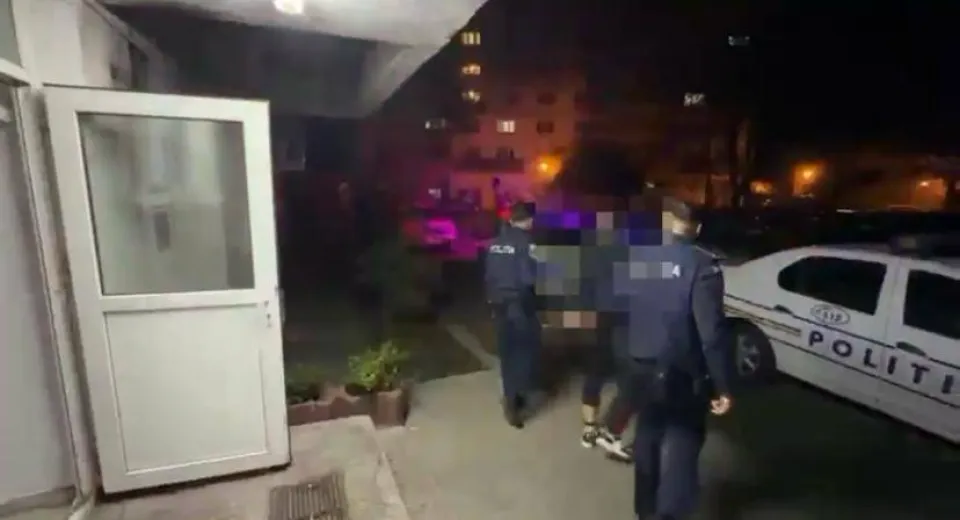 Foto Tânăr din Craiova, reținut pentru violență în familie 
