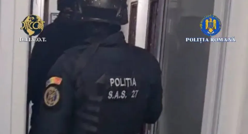 Foto Bărbat din Craiova, arestat preventiv pentru trafic de persoane