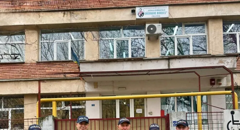 Foto Elevii din Dolj, avertizați asupra riscurilor consumului de droguri și ale violenței