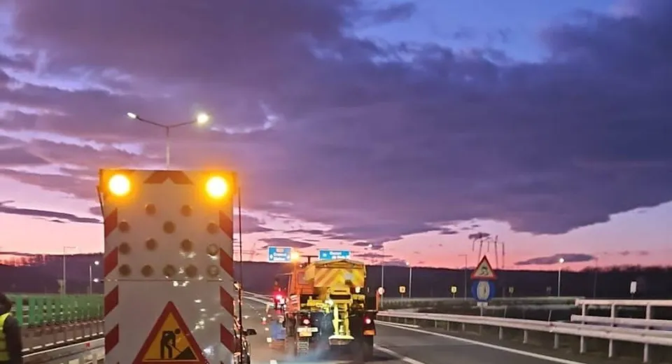 Foto Accident în lanț pe DEX 12 Craiova–Pitești. Planul Roșu activat, trafic blocat spre Craiova