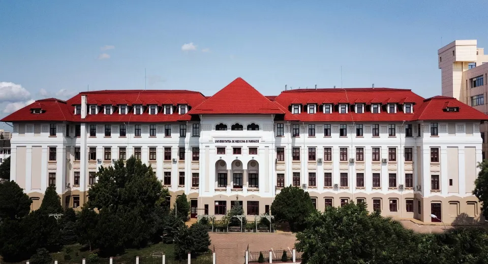 Foto Top universități de medicină: UMF Craiova continuă să se remarce în clasamentele mondiale