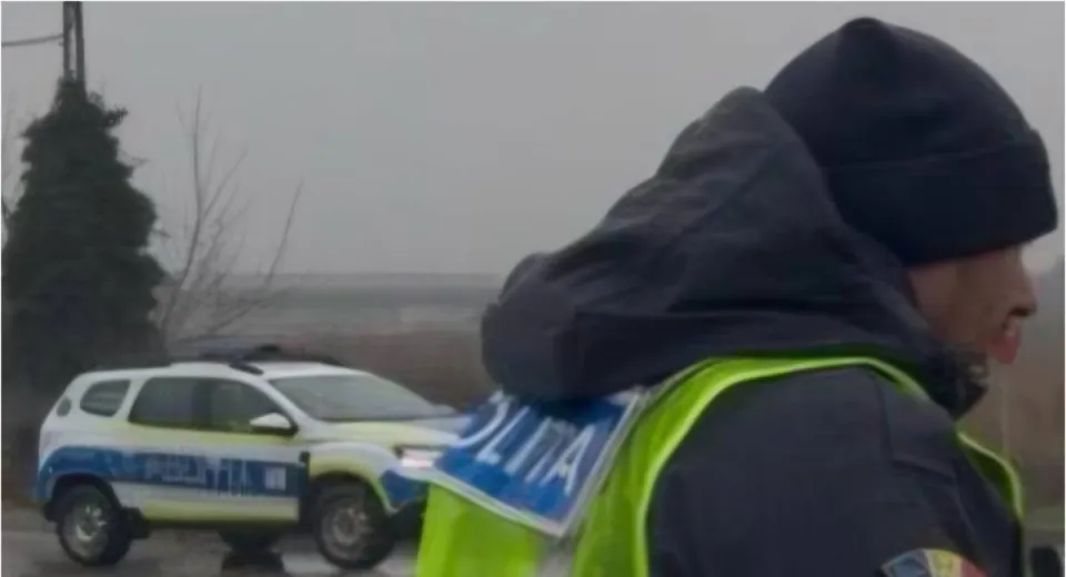 Foto Accident rutier pe drumul expres DEx 12. Șofer băut, transportat la spital