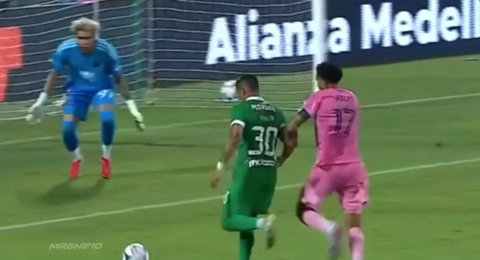 Foto Pepe Bauza l-a înfruntat pe Leo Messi. Cât s-a terminat meciul amical Atletico Nacional-Inter Miami