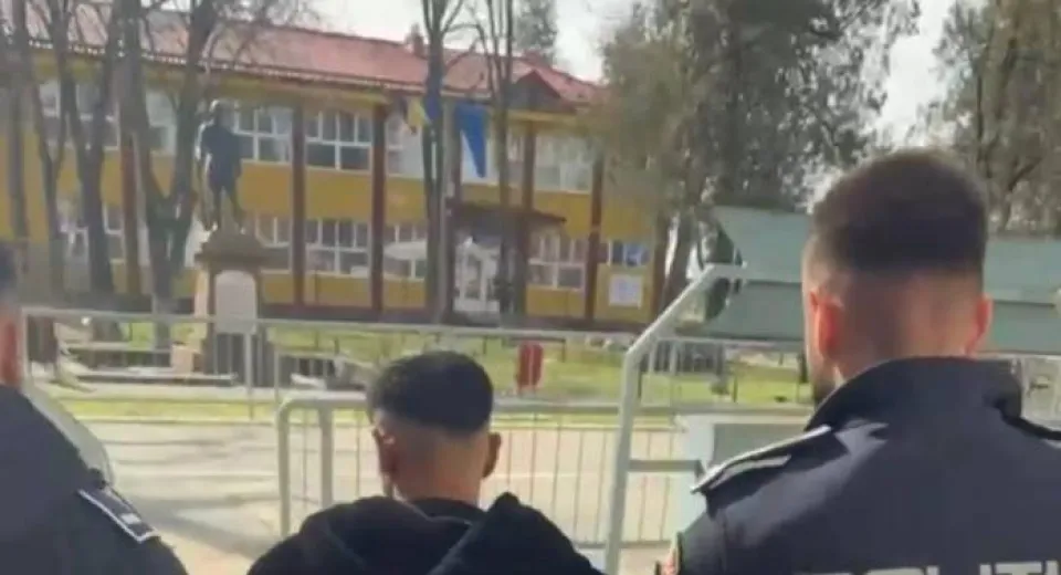 Foto Un bărbat din Urzicuța a fost reținut pentru că a băgat în spital un tânăr de 19 ani