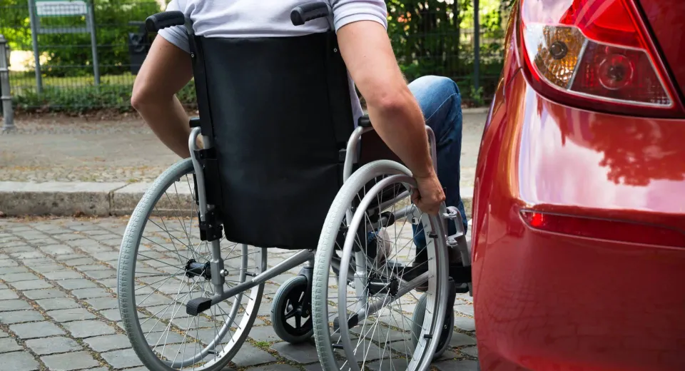 Foto Noi condiții pentru psihologii, asistenții sociali și juriștii din comisiile de handicap