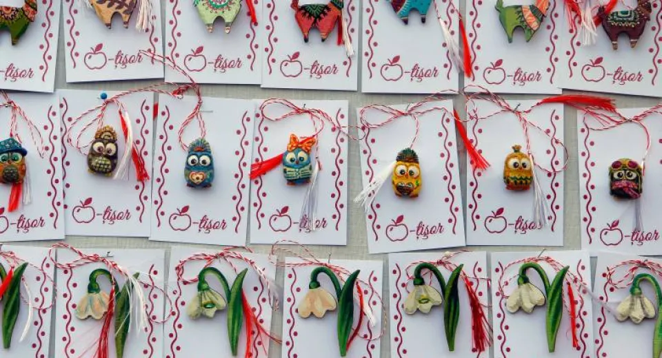 Foto Mărțișoare, flori și cadouri. Târg de Primăvară la Craiova până pe 8 martie