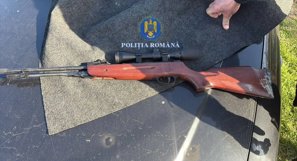 Foto Captură de peste 126.000 de țigarete fără marcaje fiscale în urma unor percheziții în Dolj