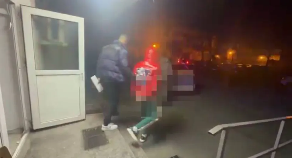 Foto CRAIOVA: Doi tineri reținuți după altercații și constrângeri fizice