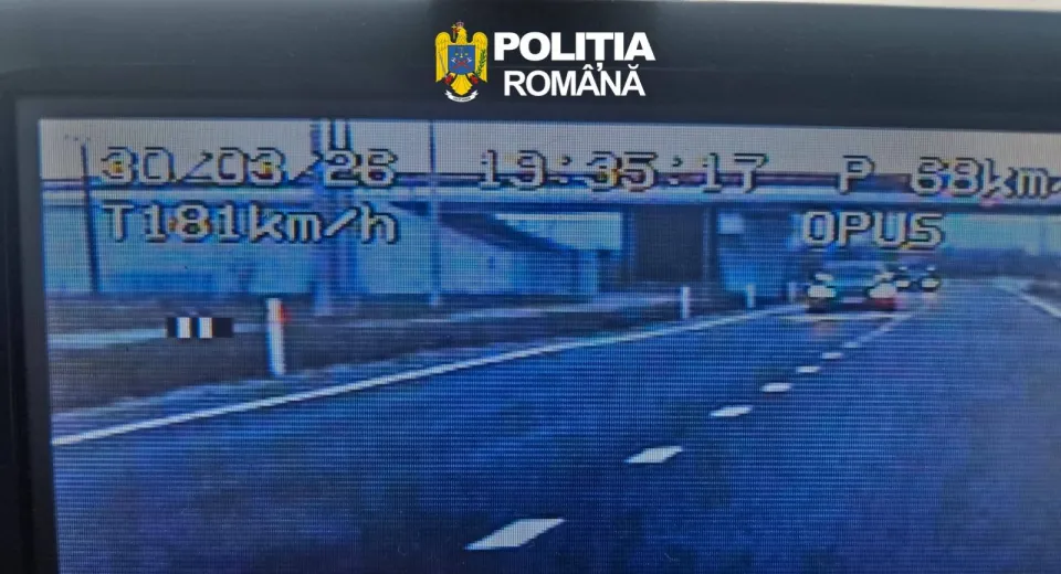 Foto Amendă de peste 4.000 lei după ce a fost oprit cu viteză extremă și ITP expirat