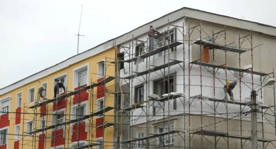 Foto Se reabilitează termic blocuri