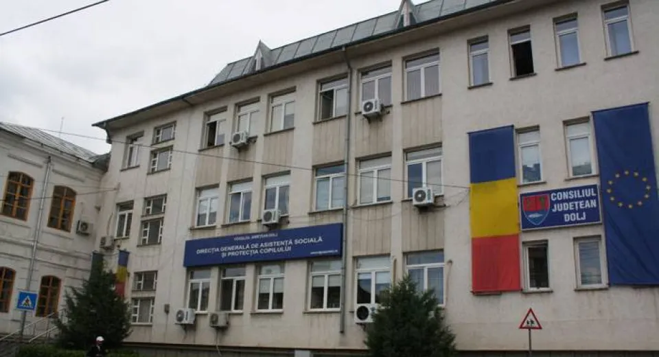 Foto DGASPC Dolj: Misiune grea în 2014