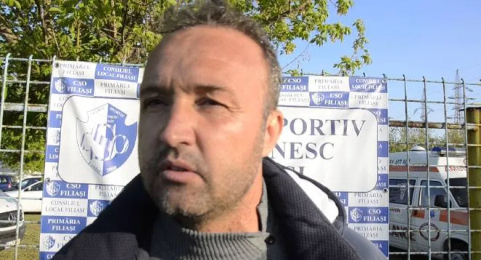 Foto Echipa lui Andrici și-a schimbat antrenorul. Papură l-a înlocuit pe Devis Mangia!