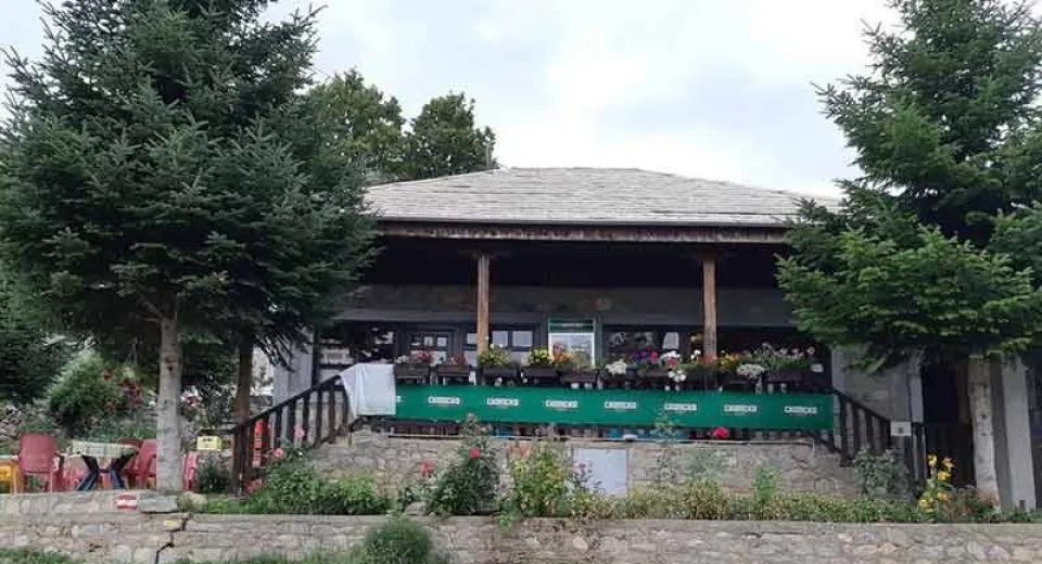 Foto La pas, prin Macedonia...