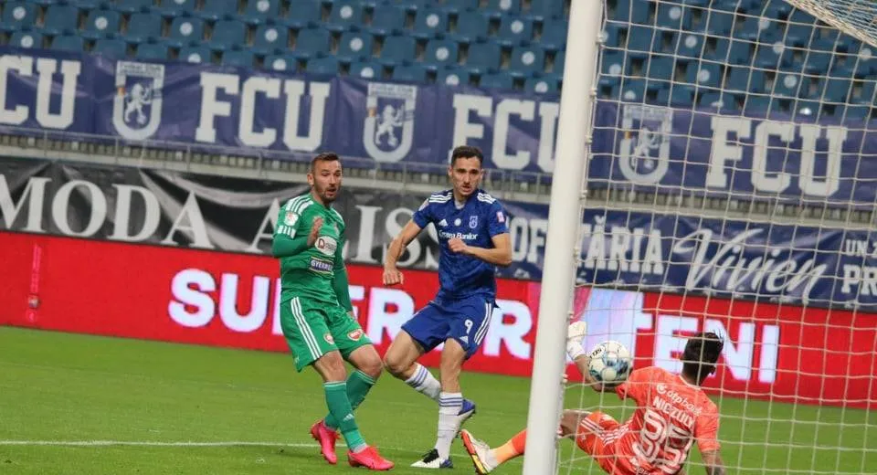 Foto Știința s-a calificat fără nicio emoție în 16-imile Cupei României. Filiași-FCU, 0-4