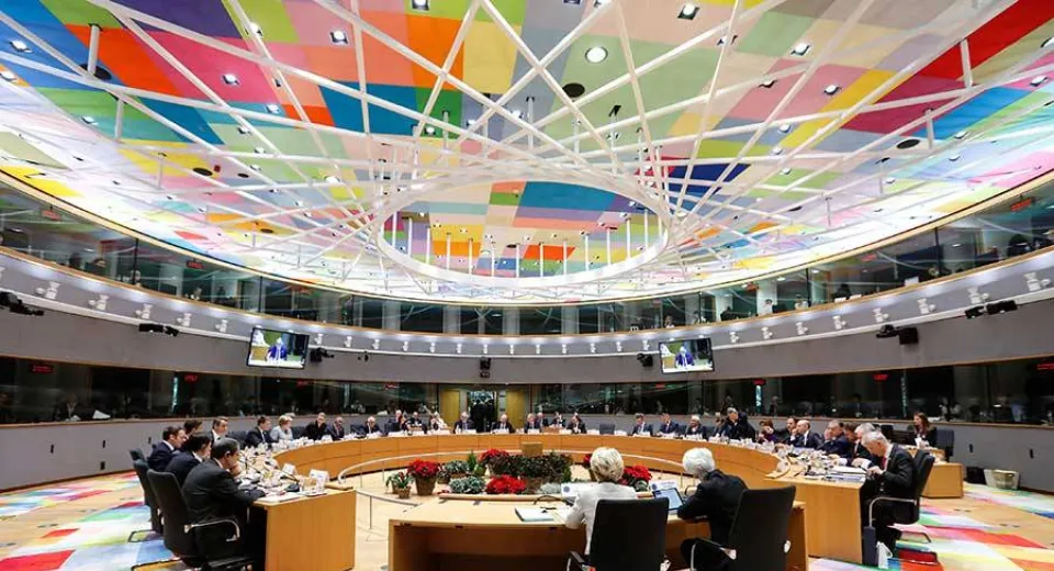 Foto Germania solicită renunţarea la deciziile prin unanimitate în Consiliul UE