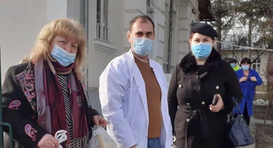 Foto Proiectul ''Iubirea de aproapele meu'' în comuna vâlceană Lădeşti