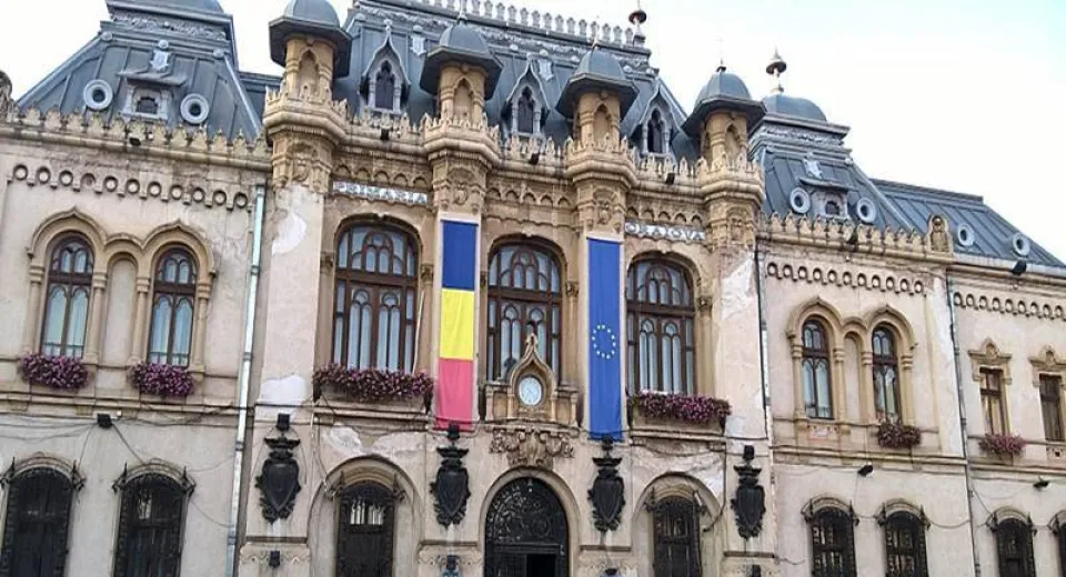 Foto Rodion Cămătaru: 