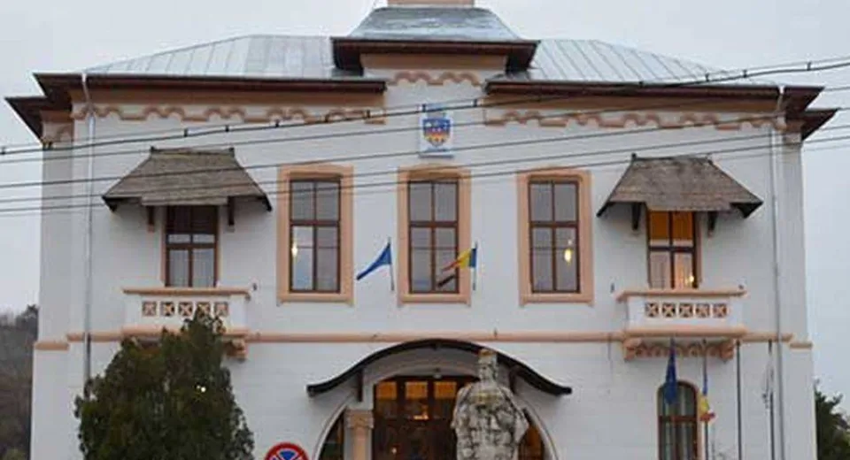 Foto Primăria Slatina: Interviu pentru selecţia personalului din centrele de vaccinare