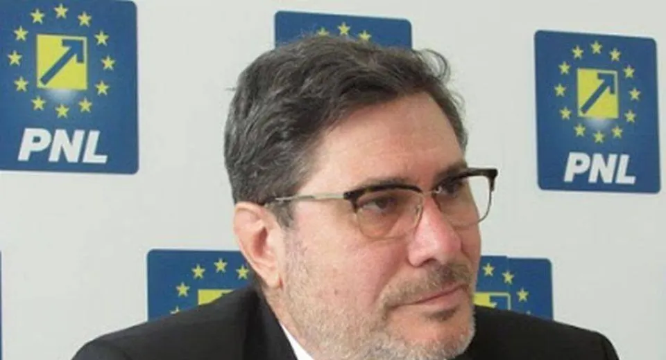 Foto Mario Ovidiu Oprea: „După un an de guvernare liberală, judeţul nostru se află pe drumul dezvoltării”