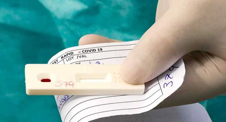 Foto Studiu: Copiii fac în general forme uşoare de COVID-19 şi este puţin probabil să fie fatal