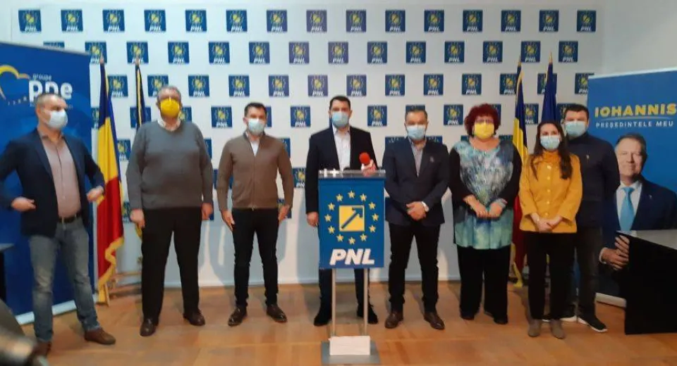 Foto Ştefan Stoica, preşedintele PNL Dolj: „Avem convingerea că PNL a câştigat alegerile parlamentare şi va forma viitorul guvern”