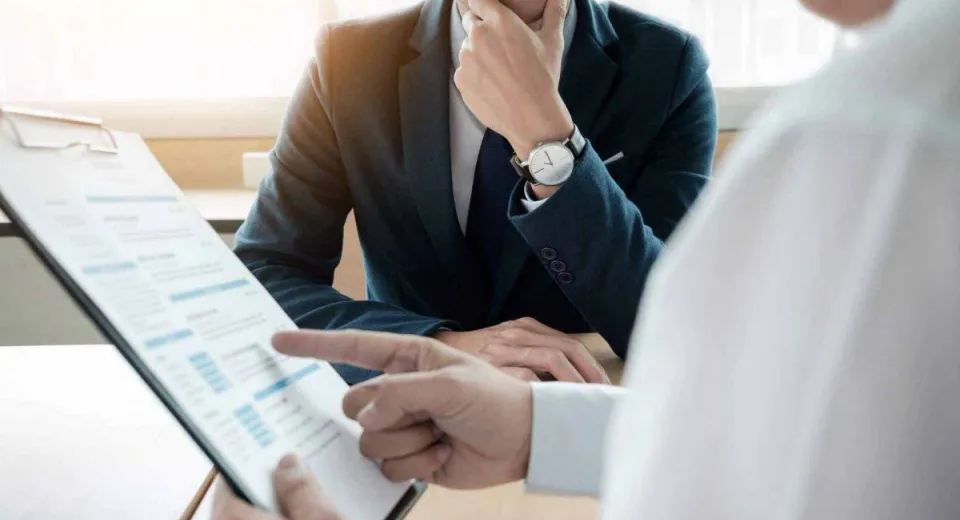 Foto Mai multe instituții publice din Olt fac angajări