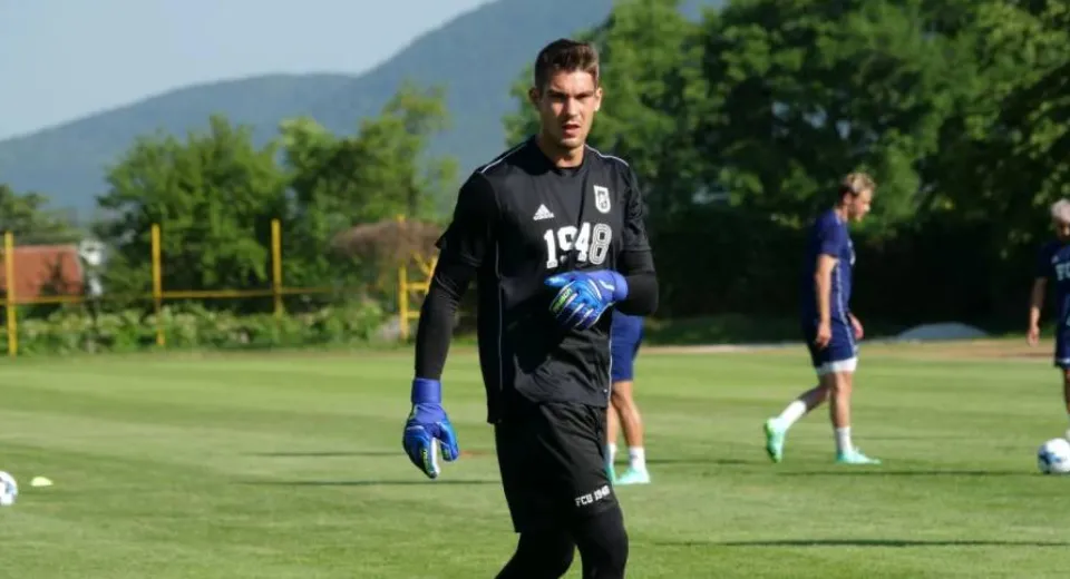 Foto Adi Mutu are un nou portar la antrenament. Armin Gremsl a ajuns în Slovenia!