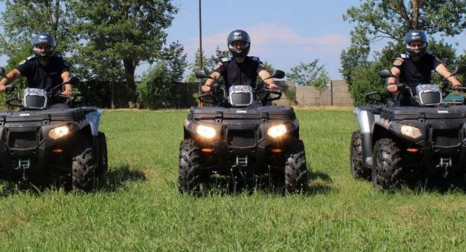 Foto ATV-uri pentru jandarmii din județul Olt  