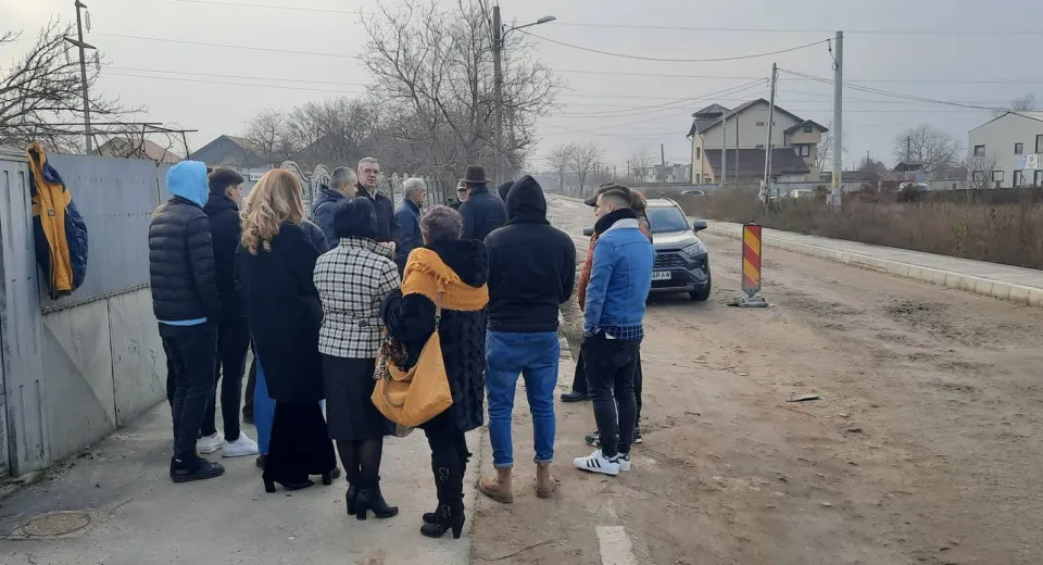 Foto Locuitorii din Bariera Vâlcii susțin proiectul consilierilor liberali de reducere a impozitelor pentru clădirile nerezidențiale