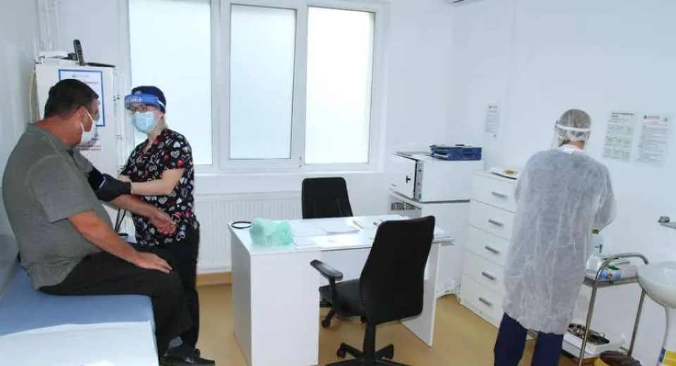 Foto Peste 5200 de râmniceni au trecut pragul Centrului medical de Permanenţă din Ostroveni, Vâlcea