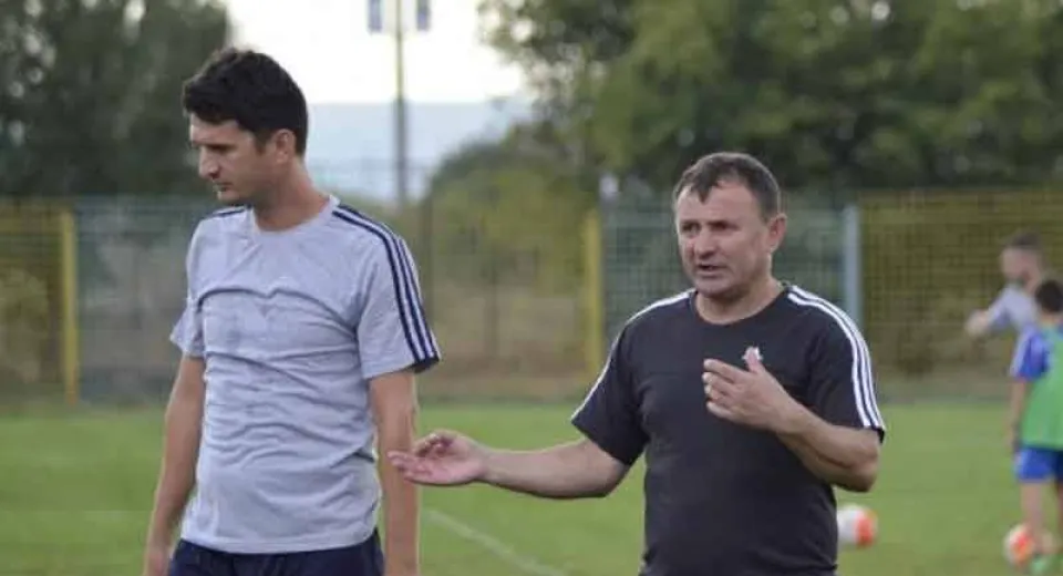 Foto EXCLUSIV. Gigi Ciurea, sfaturi pentru FCU: 