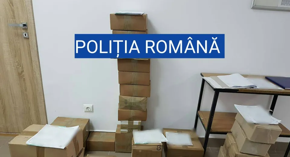 Foto Colete cu tutun mărunțit, găsite la sediul unei firme de curierat din Slatina