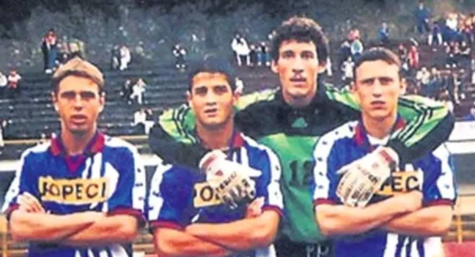 Foto Fostul fotbalist al Universității Craiova, Cristian Chivu a câștigat ca antrenor campionatul cu Inter în Italia