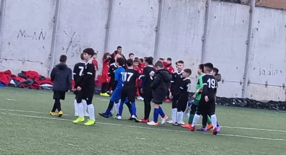 Foto Succes la juniori. Băiatul lui Ovidiu Dănănae a adus victoria Științei în meciul cu Farul Constanța!