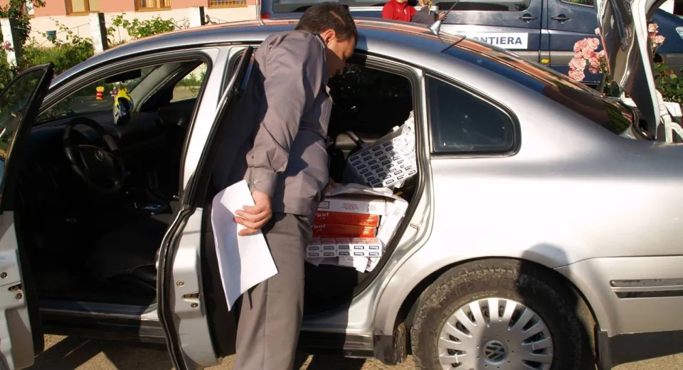 Foto Percheziții în Drobeta Turnu Severin. Polițiști de frontieră, vizați