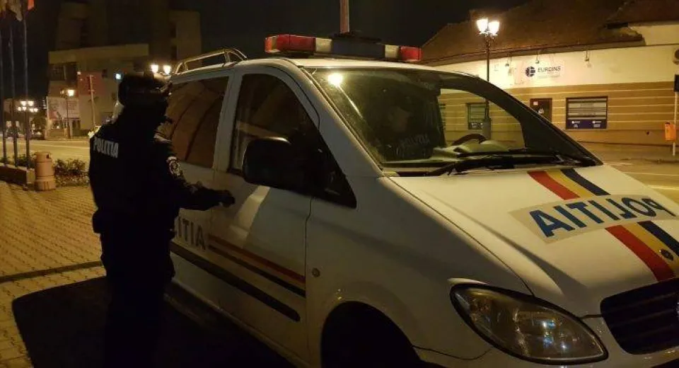 Foto Fostul primar al Slatinei, urmărit internațional, a fost adus în țară 