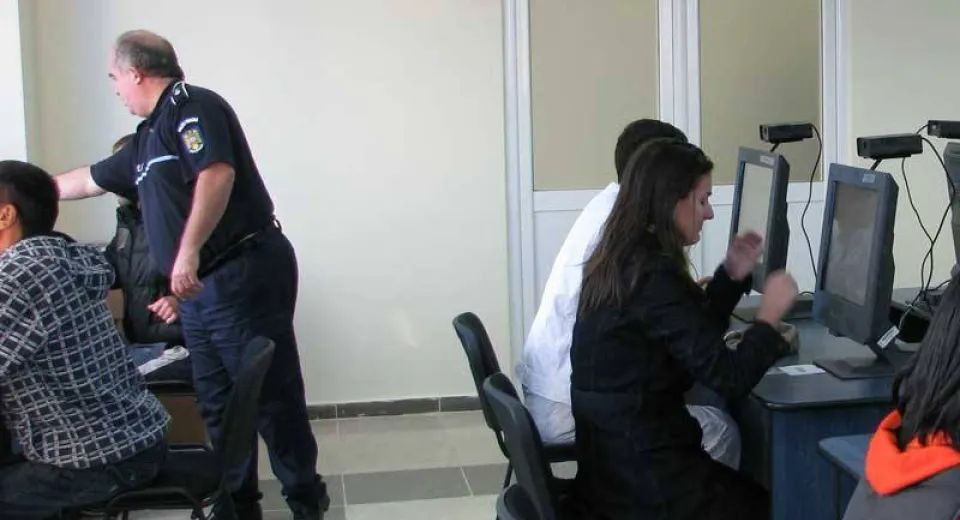 Foto Proba teoretică pentru permisul de conducere poate fi dată oriunde în ţară