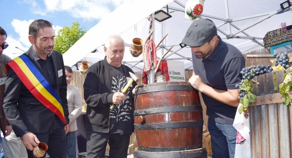 Foto A început Festivalul „Oltenii & Restu’ Lumii”. Trei zile de voie bună la Slatina