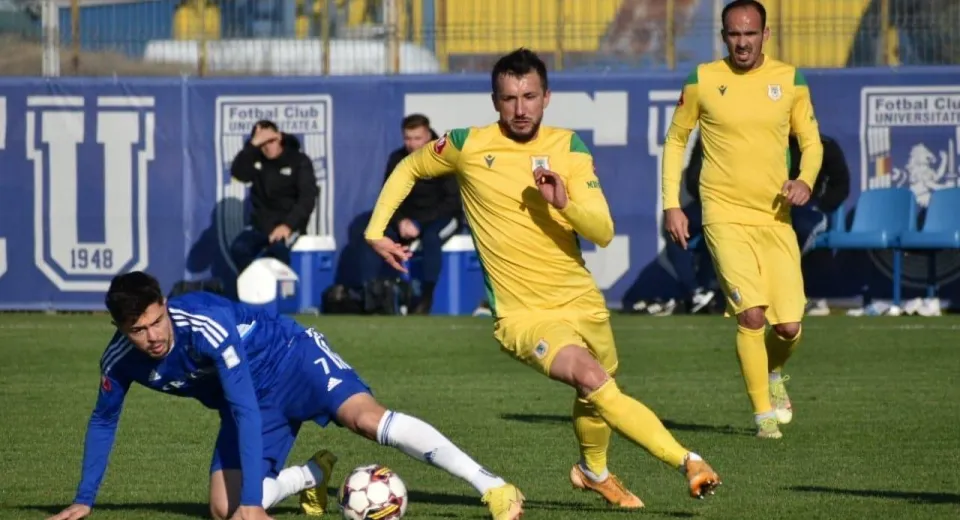 Foto Alb-albaștrii au pierdut amicalul din Bănie. FCU-Mioveni, 0-1!