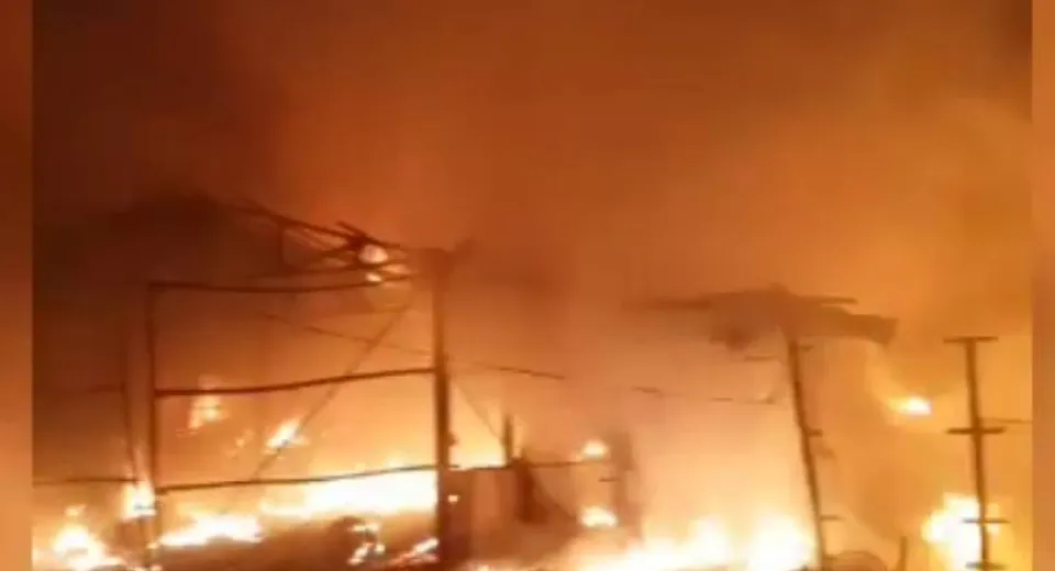 Foto OLT: Incendiu puternic la Potcoava 