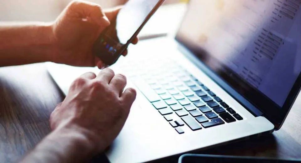 Foto Municipiul Severin, conectat la Sistemul Informatic pentru Emiterea Actelor de Stare Civilă