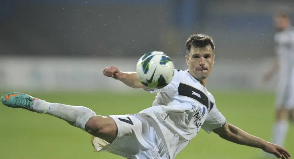 Foto EXCLUSIV. Ce ordin a dat Ioan Niculae din străinătate după umilința cu CFR Cluj!