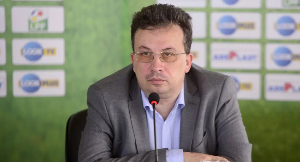 Foto Adrian Mititelu jr, mesaj pentru Marius Mitran: „Pentru suporterii adevăratei echipe, ai murit!