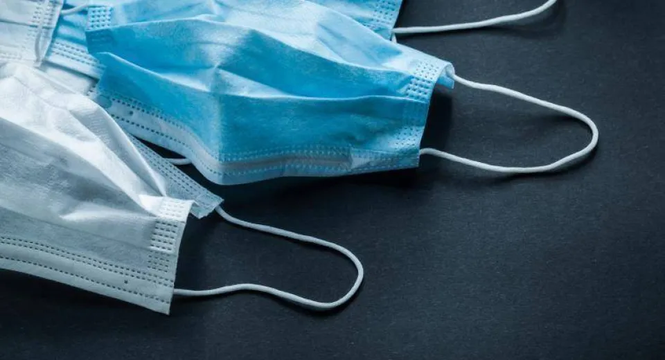 Foto Măştile, obligatorii pe feriboturile din Grecia