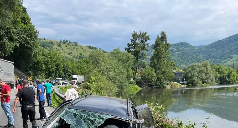 Foto Accident mortal în județul Mehedinți. Șoferul decedat este din Craiova 