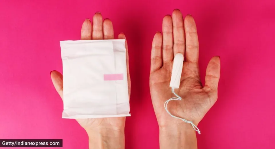 Foto Scoția, prima țară care pune la dispoziția femeilor produse de igienă gratuite