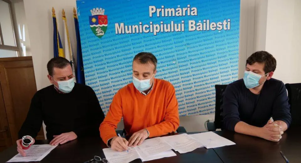 Foto Băileşti: Modernizarea sistemului rutier şi pietonal 