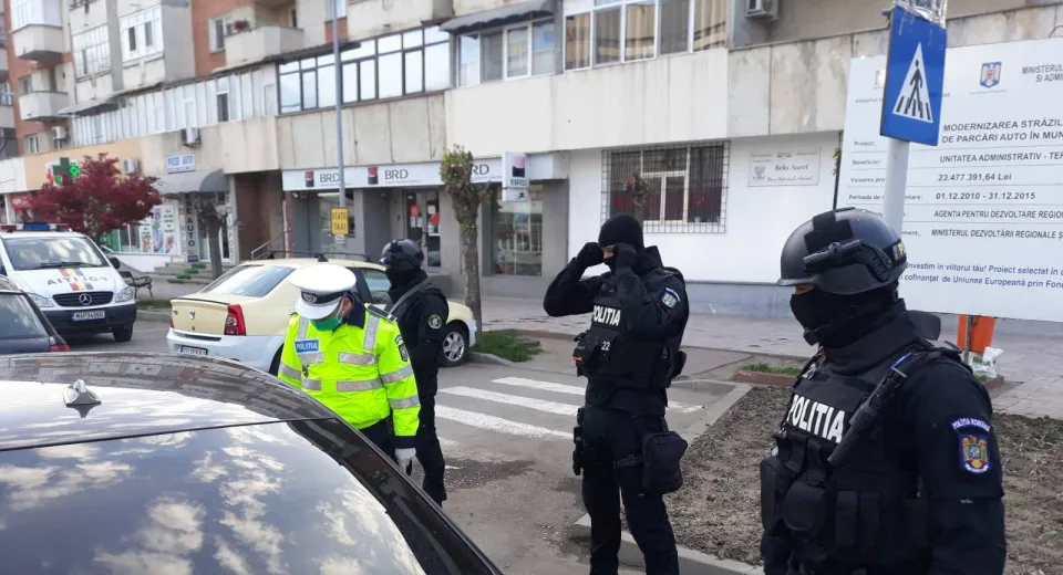 Foto FOTO. Forțele de ordine acționează în tot județul 