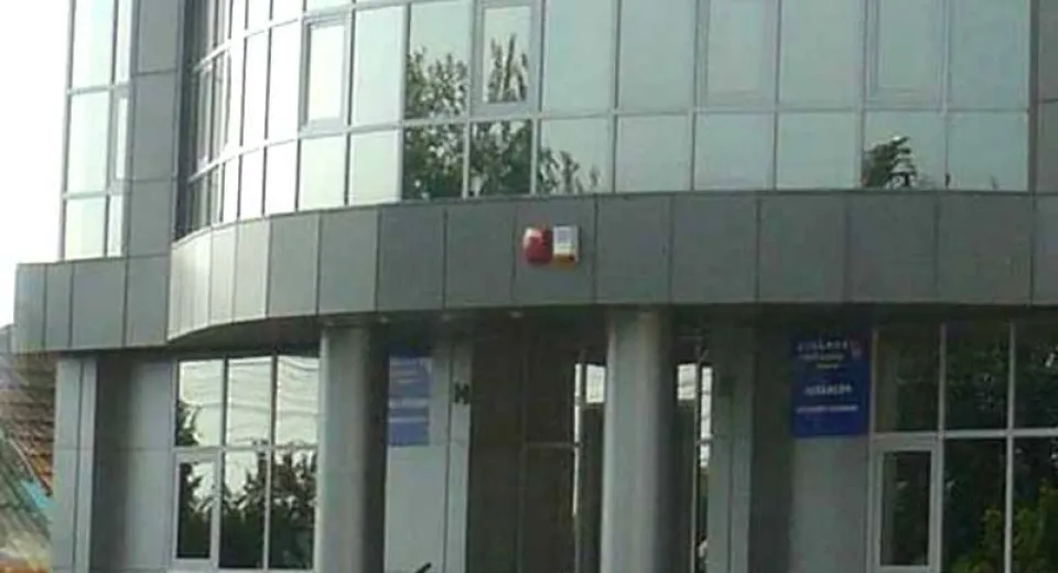 Foto Primăria Oraşului Dăbuleni: Urgenţe cadastrale!