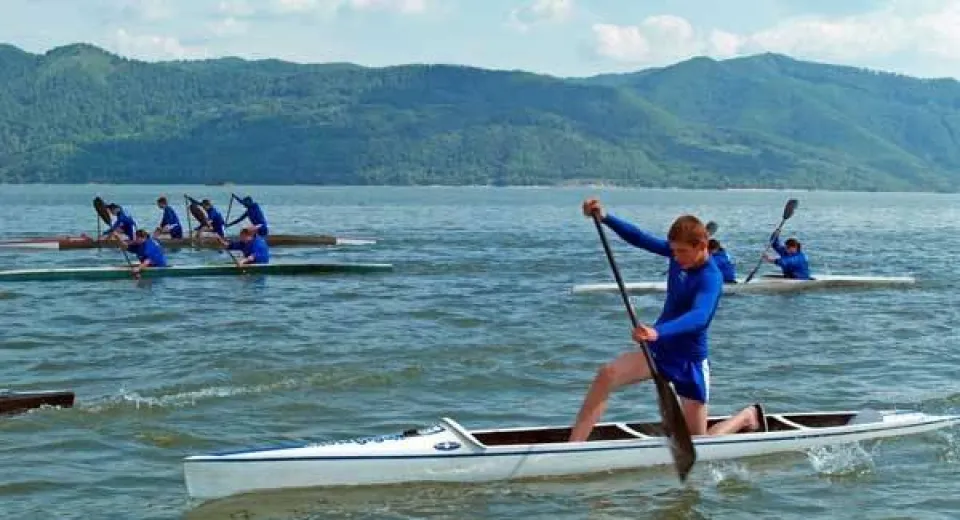 Foto ȘOC | Sportivi din Orșova, participanți la competiții naționale plini de RÂIE